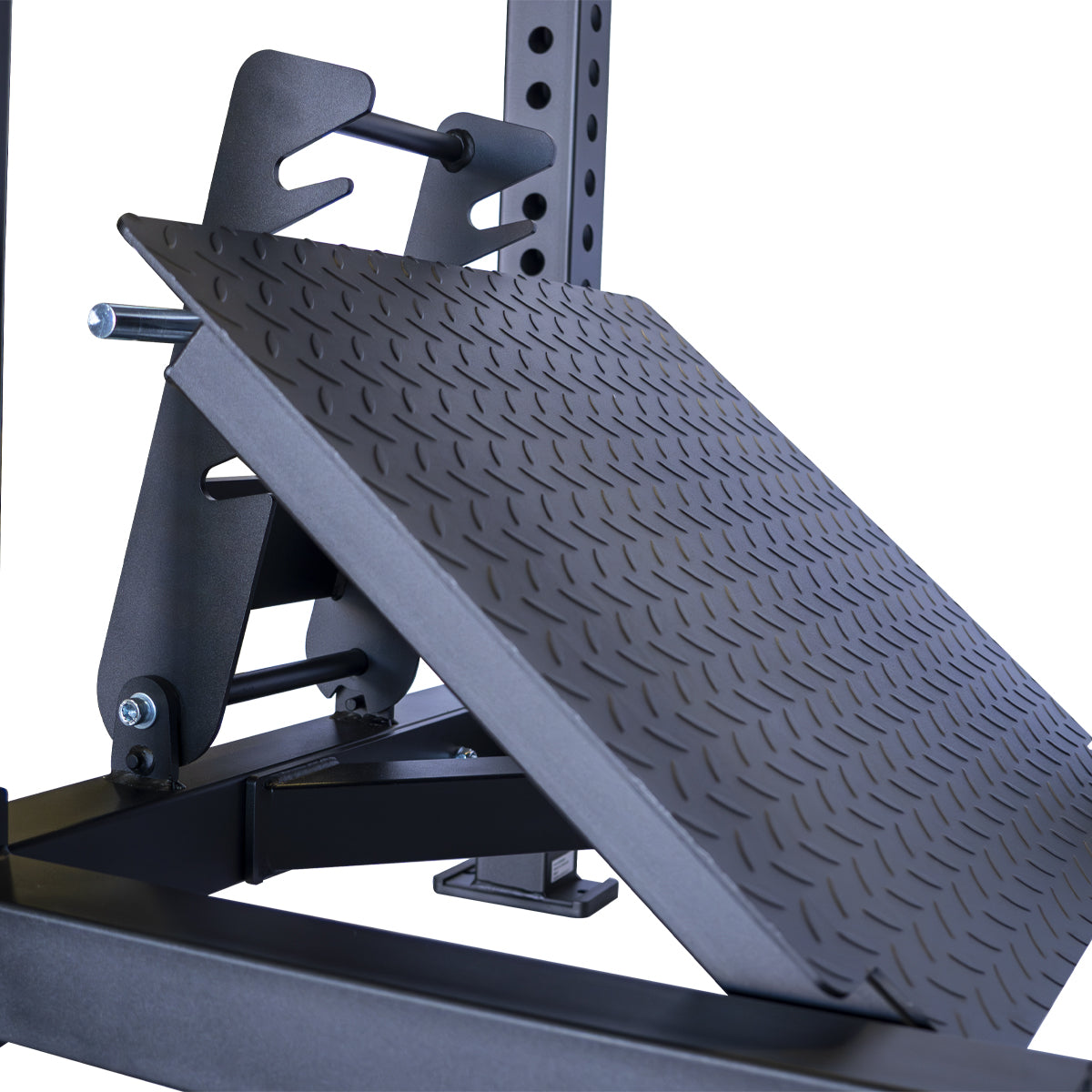 BNKR26 R Series Pendulum Squat